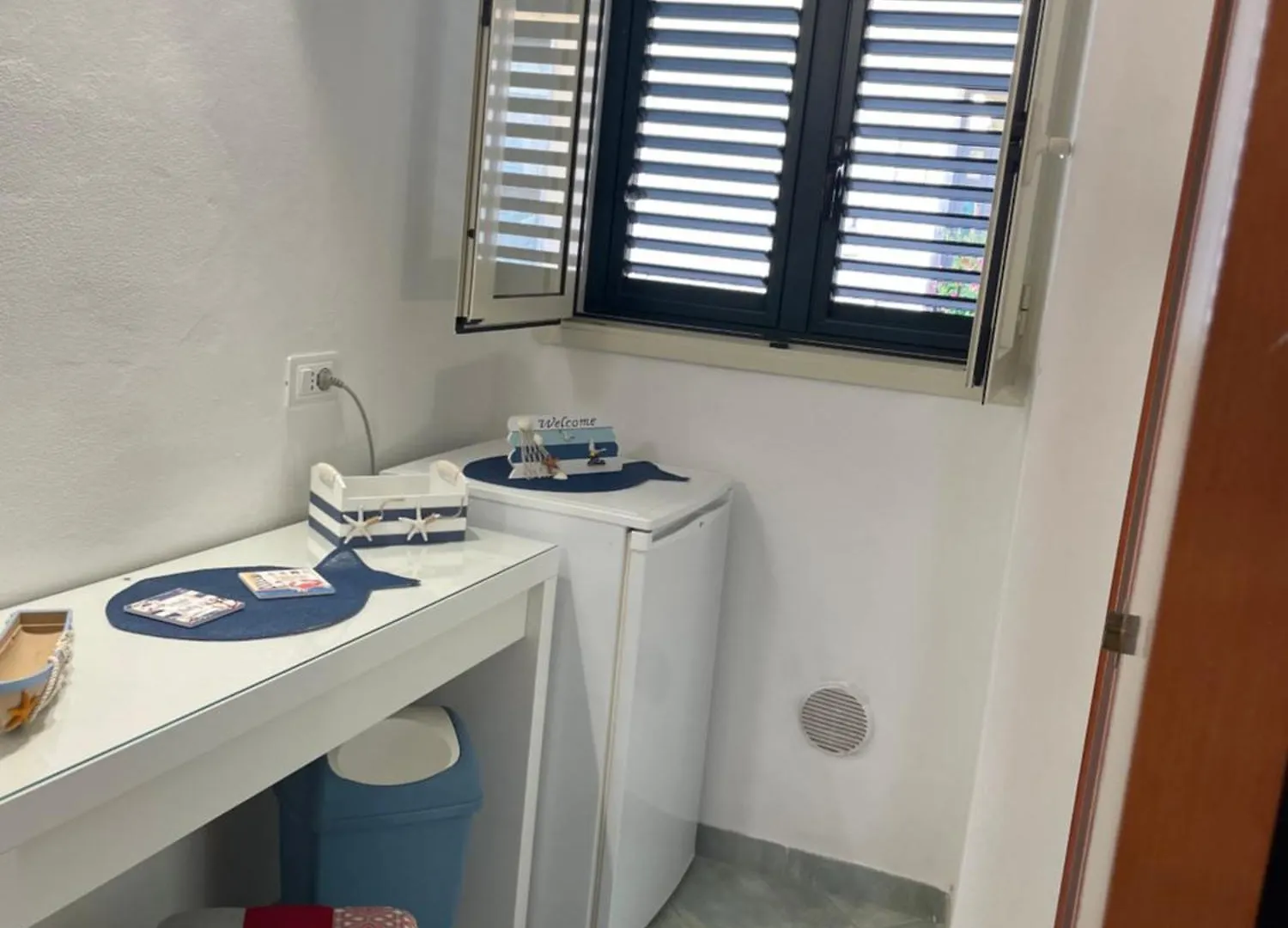Luisa Room Sampieri