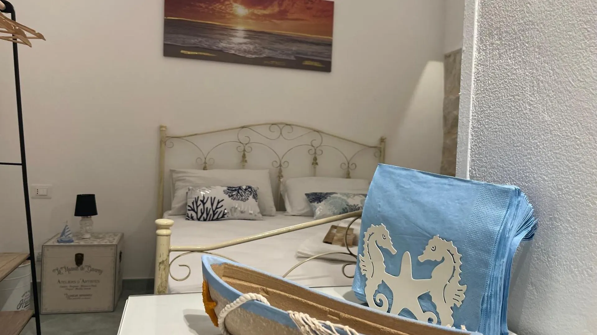 Luisa Room Sampieri Guest house