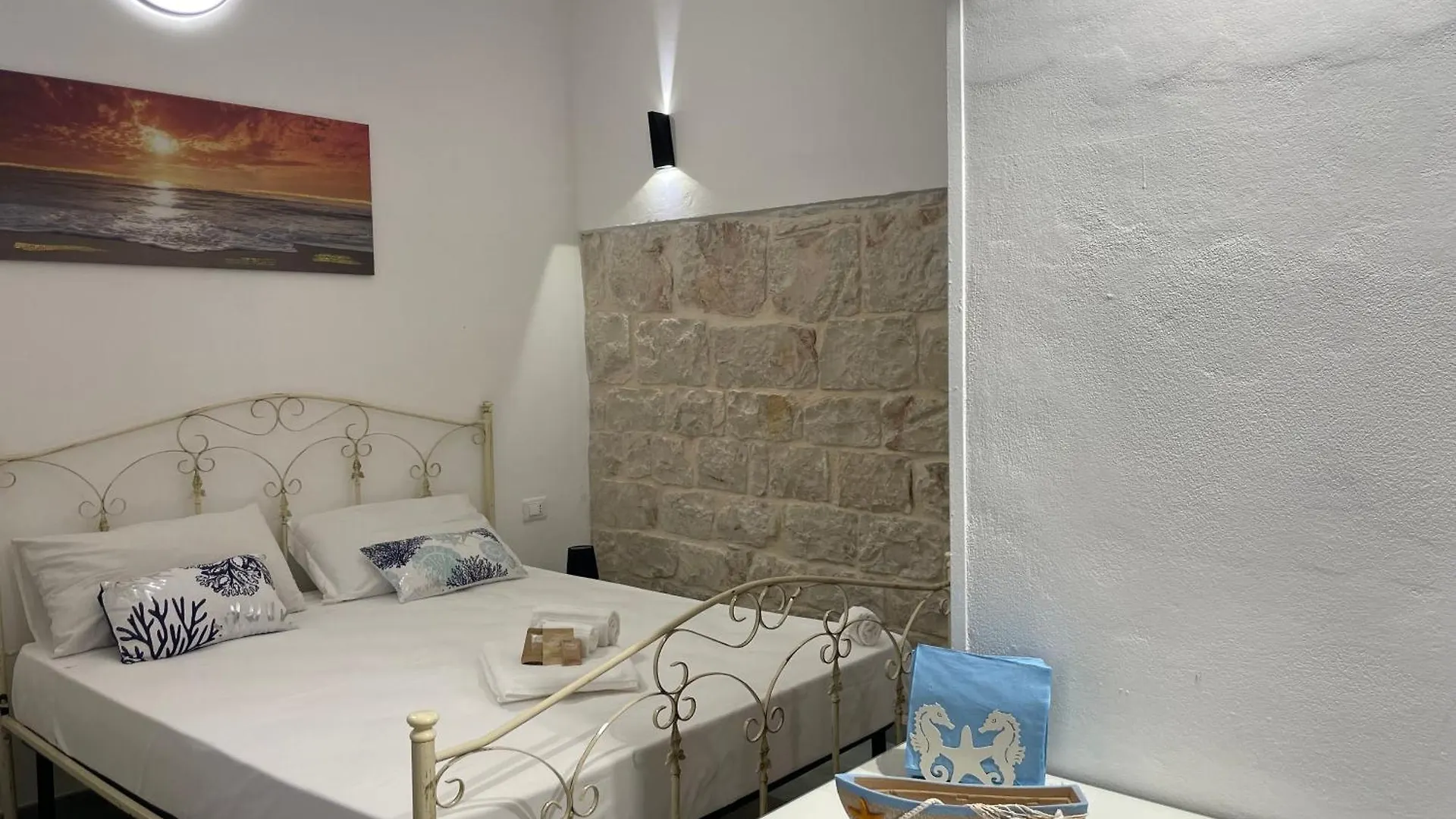 Luisa Room Sampieri Italy